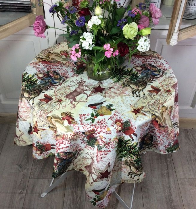 CAROMIO Nappe Ronde, Nappe Noel En Polyester Résistant à L'eau Avec Motif Flocon De Neige, Couverture De Table En Tissu Facile à Nettoyer Pour Pique-Nique (60 Pouces/152 Cm De Diamètre, Verte