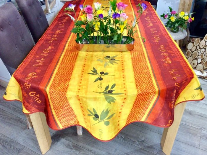 Nappe provençale Huile d'olive, orange -jaune, ovale 150x240 cm, 100% polyester anti-taches