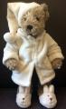 Peluche ourson, peignoir, pantoufles et bonnet blancs, 38 cm, polyester