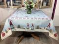 Nappe d'hiver, Lutins sur la neige, centrée, fond bleu, carrée, polycoton jacquard