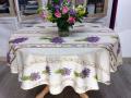 Nappe provençale Lavandou, bouquets de lavande, écru ou parme, ronde Ø160 cm , 100% polyester anti-taches