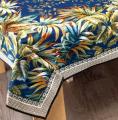 Nappe Feuillage multicolore, centrée, sur fond blanc ou bleu, rectangulaire 145x250 cm, polycoton jacquard 
