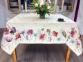 Nappe Florale, coquelicots, tulipes, papillons, fond beige, carrée 165x165 cm, polycoton Jacquard