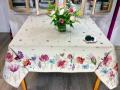 Nappe Florale, coquelicots, tulipes, papillons, fond beige, carrée 165x165 cm, polycoton Jacquard
