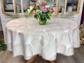 Nappe Feuilles géantes de Ginkgo, fond beige, gris ou bleu, ronde Ø160 cm, 100% polyester anti-taches