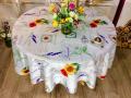 Nappe provençale, vision de Provence, coquelicots, tournesols, lavande, fond blanc, ronde Ø180 cm, 100% polyester anti-taches