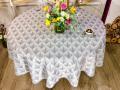 Nappe Ombres et Reflets, géométriques, sur fond camaïeu de gris, ronde Ø180 cm, 100% polyester anti-taches
