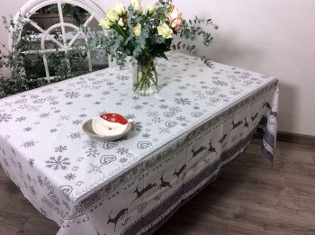 Nappe Chamonix rennes gris sur fond blanc, rectangulaire, 100% coton