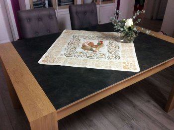 Nappe Chanteclair, coqs et poules, écru-vert, carrée, polycoton jacquard