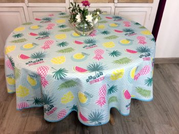 Nappe Fruits d'été, ananas, citron, pastèque, bleu ciel, ronde Ø180 cm, 100% polyester anti-taches