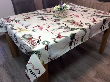 Nappe de Noël Animaux de la savane, sur fond écru, rectangulaire 140x300 cm, 100% coton panama