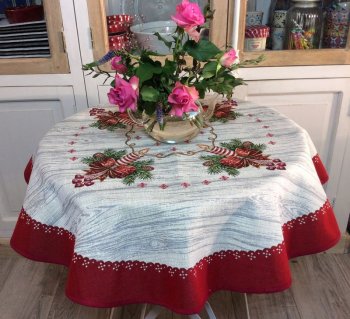Nappe de Noël, Bougies et pommes de pin de Noël, centrée, effet lambris, ronde Ø 90 cm, polycoton jacquard
