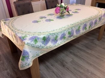 Nappe provençale Bouquets de lavande, fond écru, rect-ovale 160x250 cm, 100% coton ou 100% coton enduit anti-taches