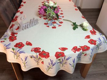 Nappe provençale Coquelicots, fond écru, ovale, 160x250 cm, 100% coton