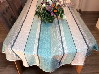 Nappe Contemporaine Variations de losanges, jaune ou bleu, ovale linéaire, 150x240 cm, 100% polyester anti-taches