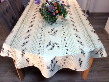 Nappe Olives, beige-marbré ou gris-anthracite, ovale linéaire, 150x240 cm, 100% polyester anti-taches