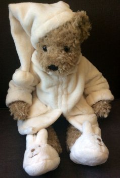 Peluche ourson, peignoir, pantoufles et bonnet blancs, 38 cm, polyester