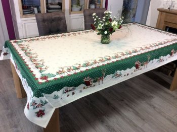 Nappe de Noël, Traineau cadeaux du Père Noël ref 238, rennes, vert-écru, centrée, rectangulaire 140x240 cm, polycoton jacquard