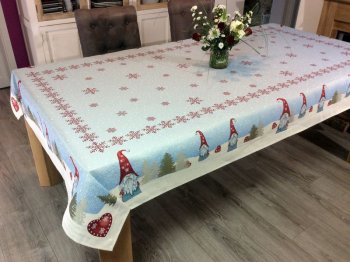 Nappe d’hiver, Lutins sur la neige, centrée, rectangulaire 140x240 cm, polycoton jacquard