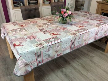 Nappe d’hiver Aspen, rennes rouges, flocons de neige et cœurs, gris, rectangulaire 150x240 cm, 100% polyester anti-taches