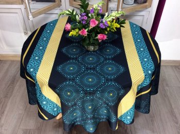 Nappe Addict, bleu ou rose, ronde Ø180 cm, 100% polyester anti-taches