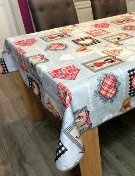 Nappe en toile cirée motif montagne coeur savoie anti-tâche de qualité