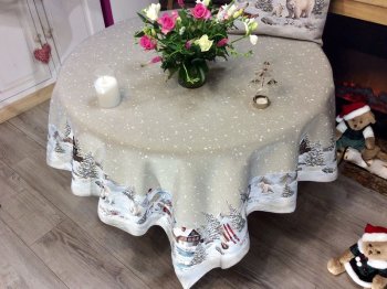 Nappe hivernale, Ours polaire à Noël, centrée, carrée 165x165 cm, polycoton jacquard