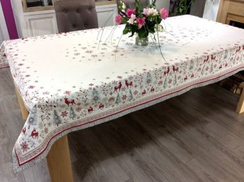 Nappe Montagne Vallée, rennes, sapins, flocons, beige-rouge, beige-rouge-vert ou rouge-blanc, centrée et réversible, rectangulaire 140x260 cm, polycoton jacquard
