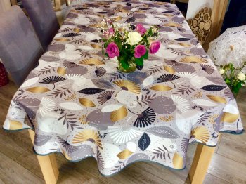 Nappe Abanicos, feuillage, dor&eacute;, blanc, gris, noir, ovale 150X240 cm, 100% polyester anti-taches